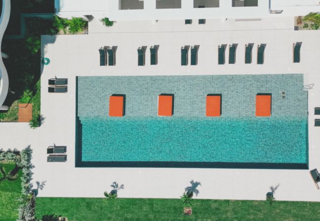 Appartement à Cupecoy - A-501 Stunning three bedroom overlooking Mullet Ba Appartement à Cupecoy - A-501 Stunning three bedroom overlooking Mullet Ba