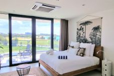 Studio à Cupecoy - A-203 Spacious modern studio oceanfront