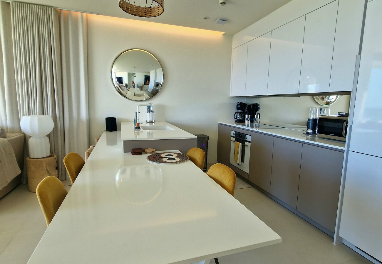 Appartement à Cupecoy - A-1201 Spacious 3 bedroom overlooking Mullet Bay