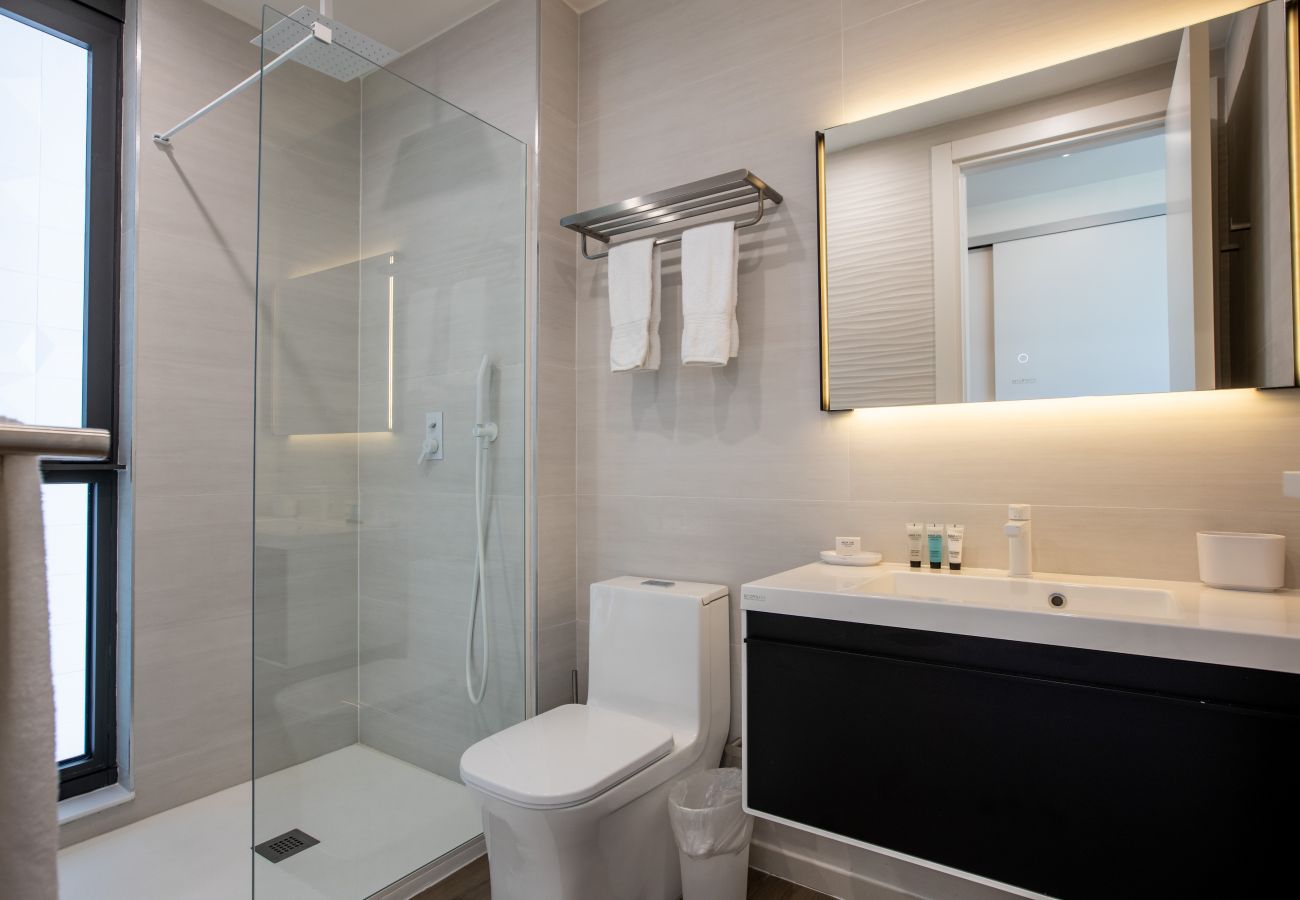 Appartement à Cupecoy - A-1603 Stunning two bedroom ocean view