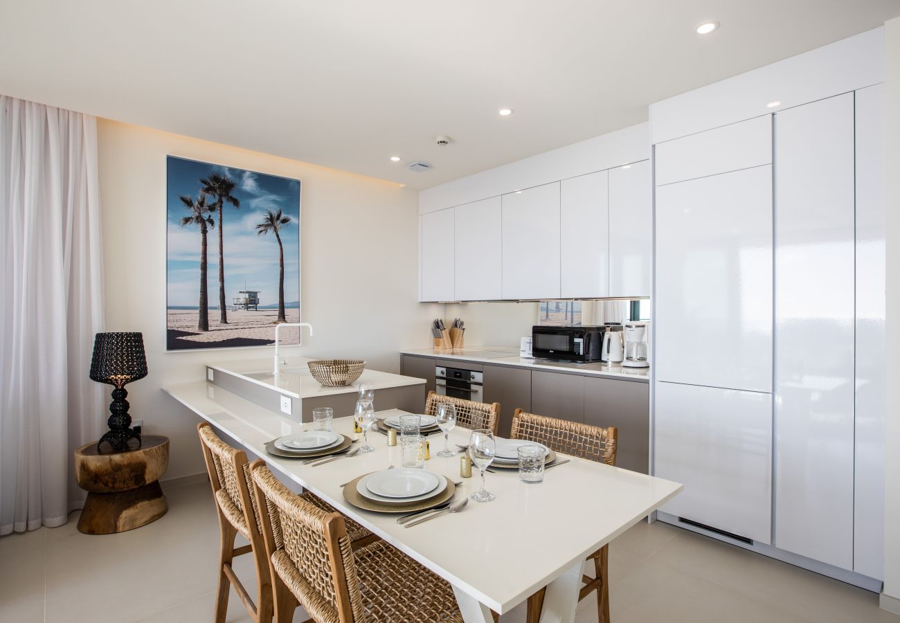 Appartement à Cupecoy - A-1501 Stunning two bedroom overlooking Mullet bay