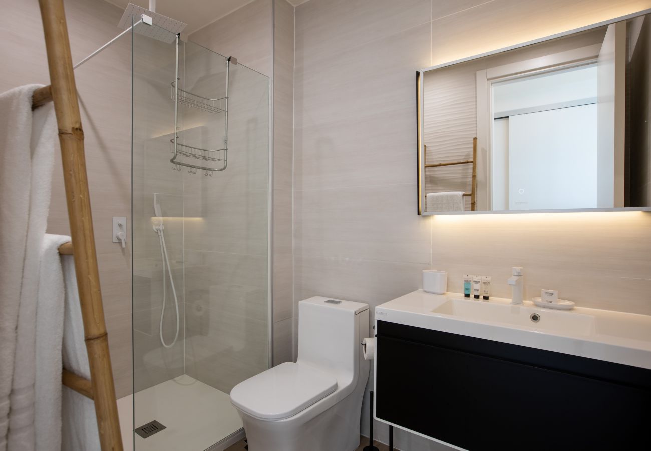 Appartement à Cupecoy - A-1501 Stunning two bedroom overlooking Mullet bay