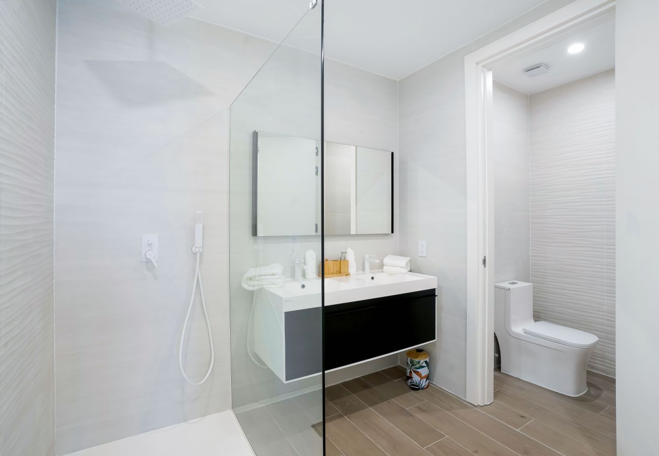 Appartement à Cupecoy - A-1902 Stunning sub penthouse ocean view