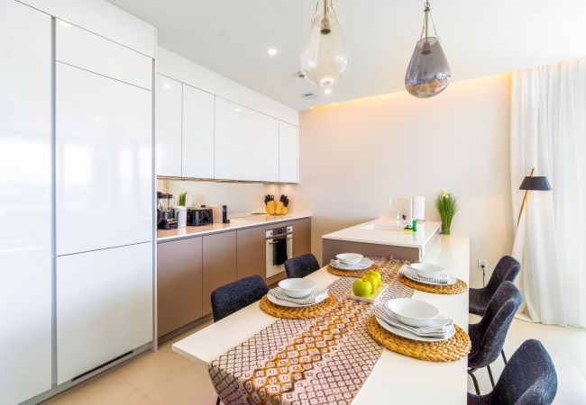 Appartement à Cupecoy - A-1103 Beautiful two bedroom apartment overlooking Appartement à Cupecoy - A-1103 Beautiful two bedroom apartment overlooking