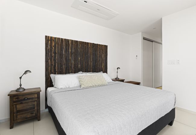 Appartement à Cupecoy - B-1603 Stunning two bedroom corner apartment with Appartement à Cupecoy - B-1603 Stunning two bedroom corner apartment with