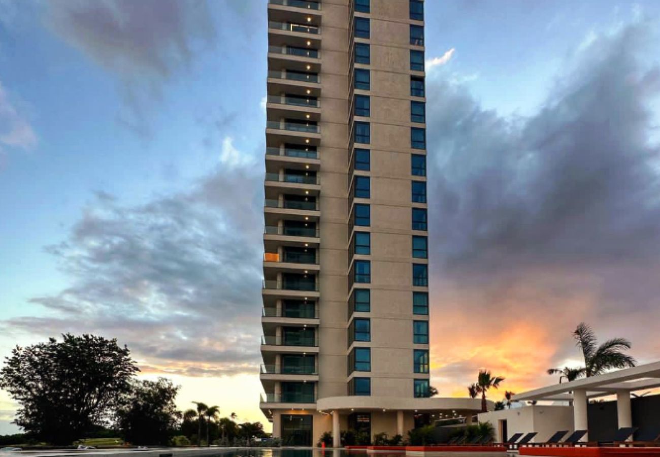 Appartement à Cupecoy - B-1901 Luxury 3-bedroom Penthouse
