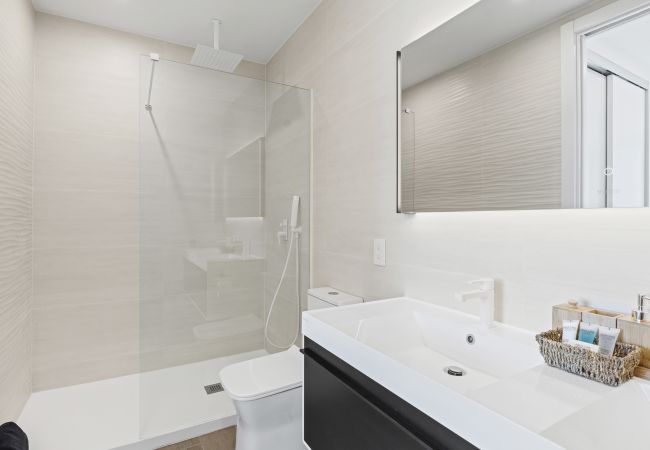 Appartement à Cupecoy - B-1602 Luxury two bedroom unit oceanview with balc Appartement à Cupecoy - B-1602 Luxury two bedroom unit oceanview with balc