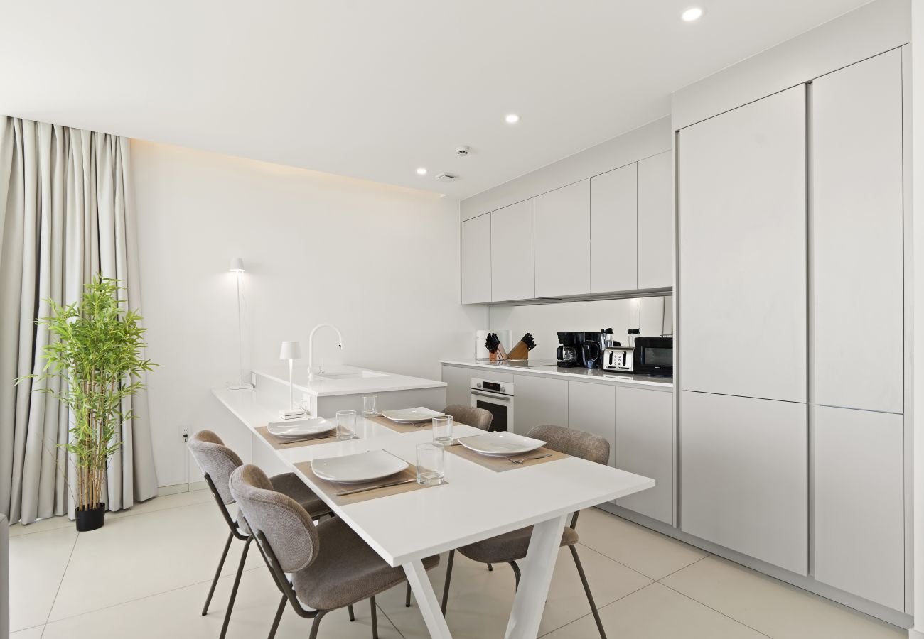 Appartement à Cupecoy - B-802 Stunning one bedroom corner ocean view