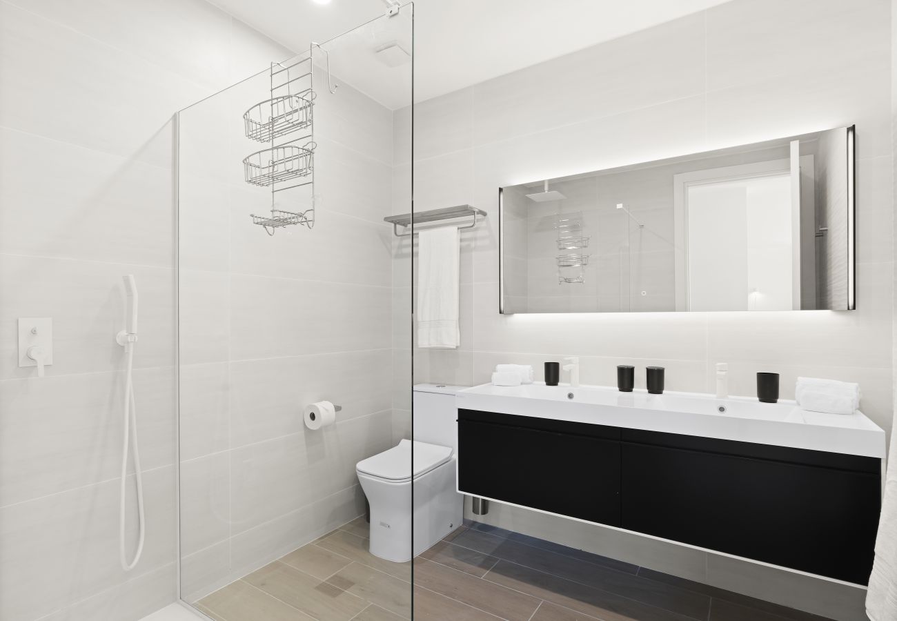 Appartement à Cupecoy - B-802 Stunning one bedroom corner ocean view
