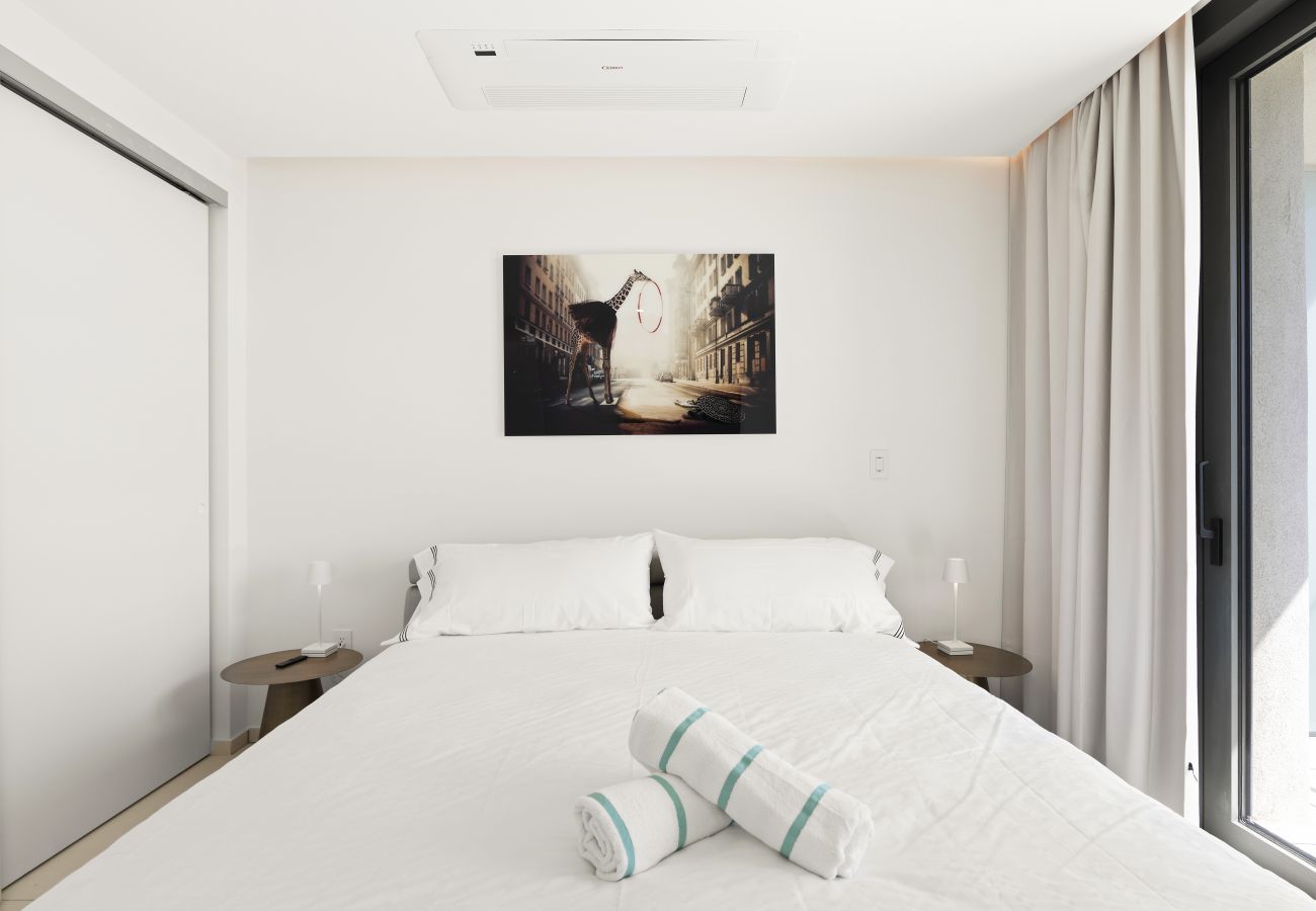 Appartement à Cupecoy - B-802 Stunning one bedroom corner ocean view