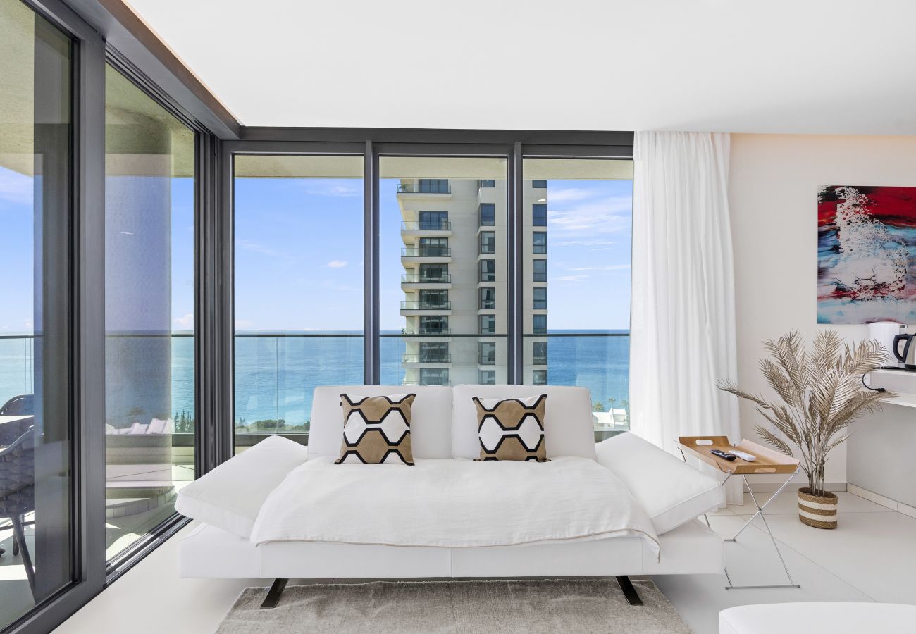 Appartement à Cupecoy - B-1501 Stunning two bedroom corner ocean view