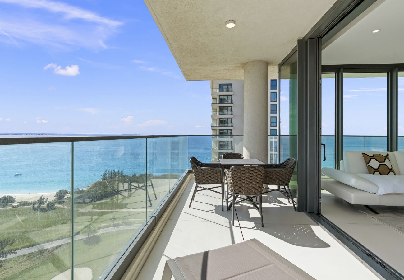 Appartement à Cupecoy - B-1501 Stunning two bedroom corner ocean view
