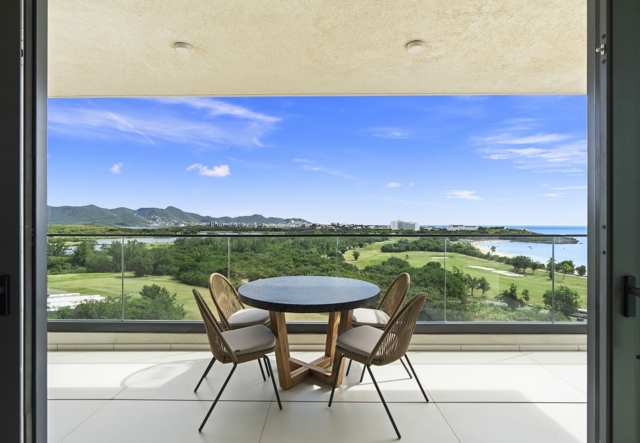 Appartement à Cupecoy - B-702 Stunning Ocean view corner unit