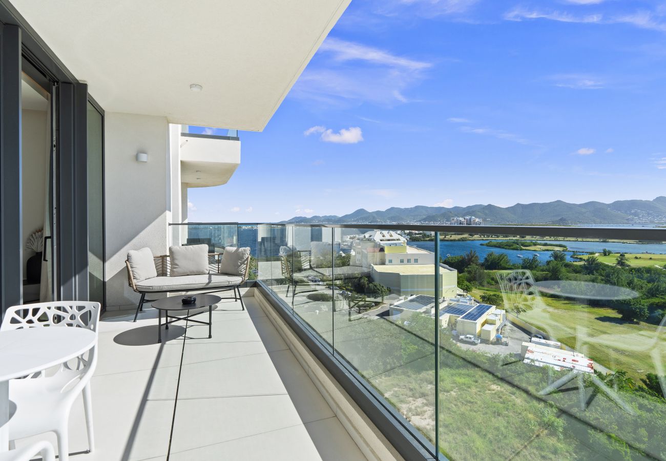 Appartement à Cupecoy - B-1102 Magical ocean views two bedroom with balcon