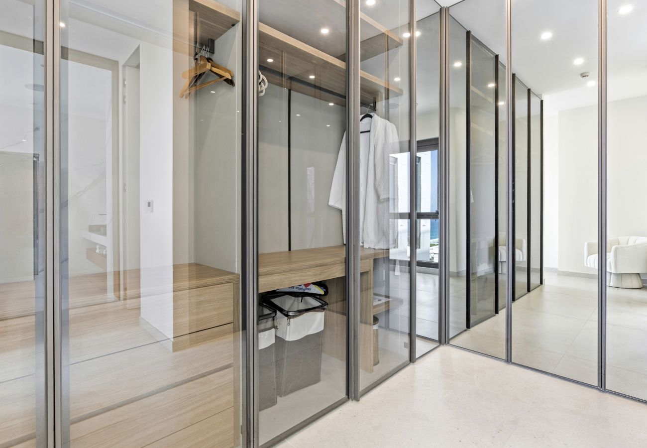 Appartement à Cupecoy - B-2000 Stunning penthouse with balcony and rooftop