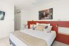 Appartement à Cupecoy - B-1703 Corner Unit with Stunning Ocean View