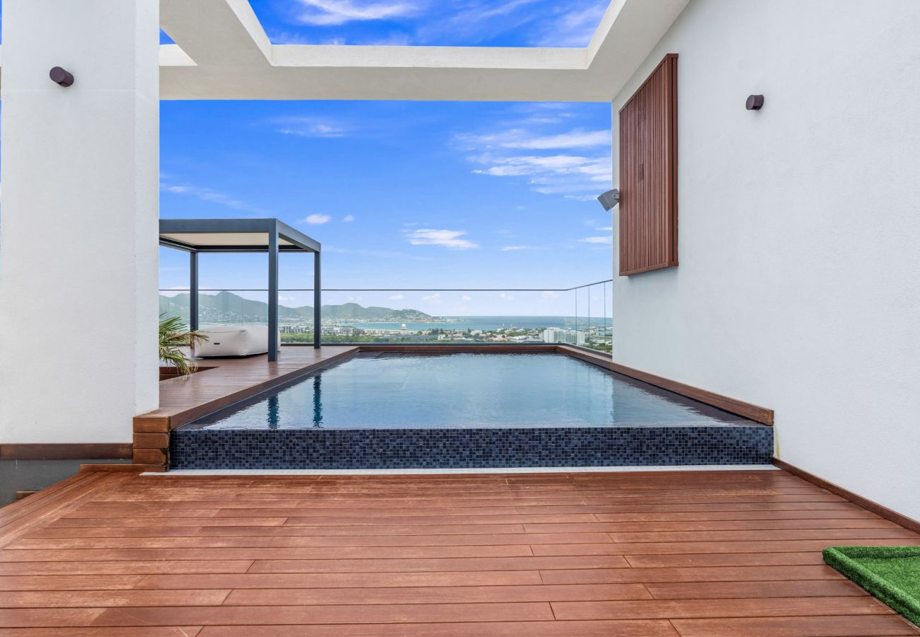 Apartment in Cupecoy - Penthouse 4 bedrooms - B2000