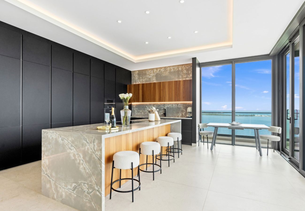 Apartment in Cupecoy - Penthouse 4 bedrooms - B2000