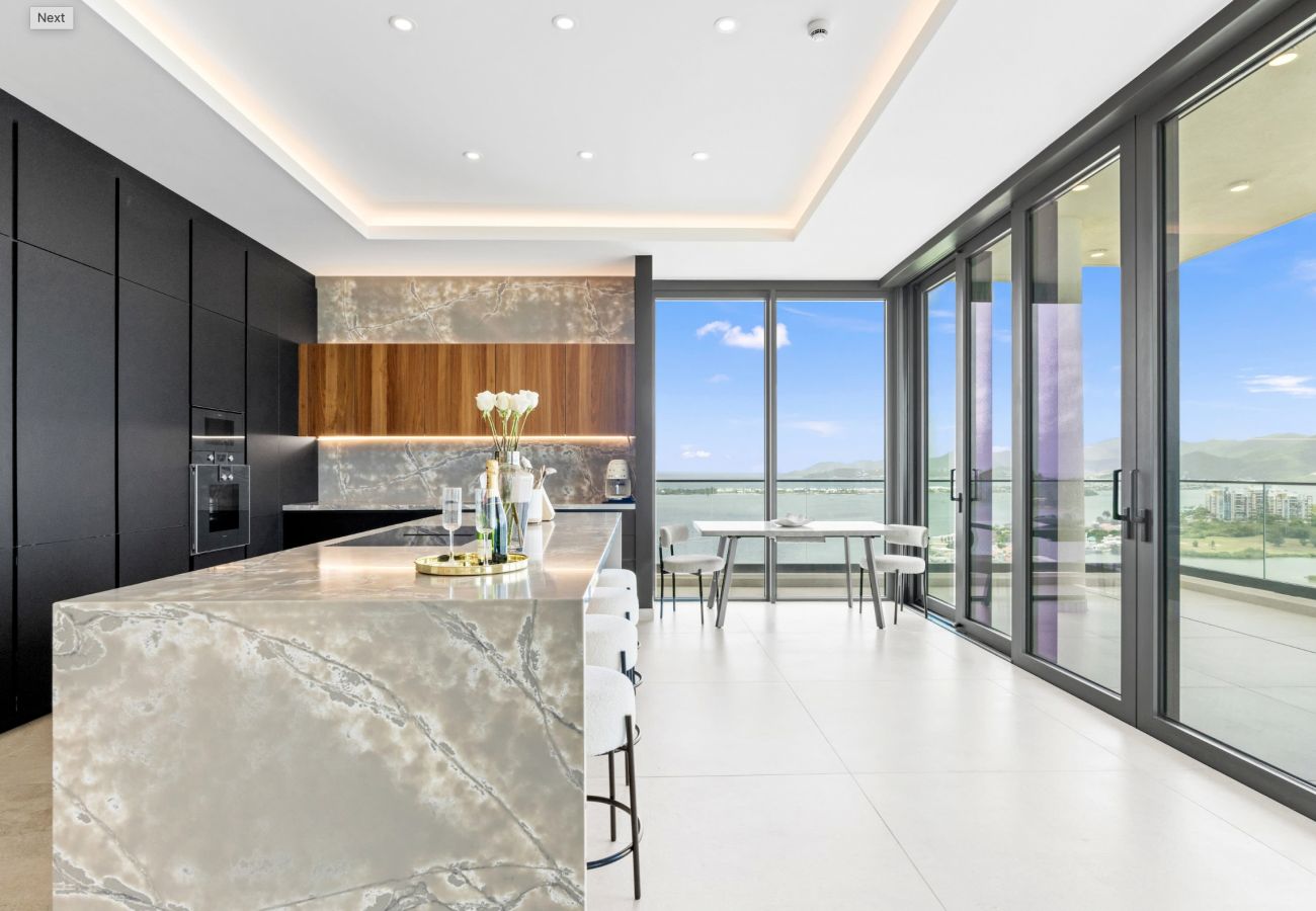 Apartment in Cupecoy - Penthouse 4 bedrooms - B2000