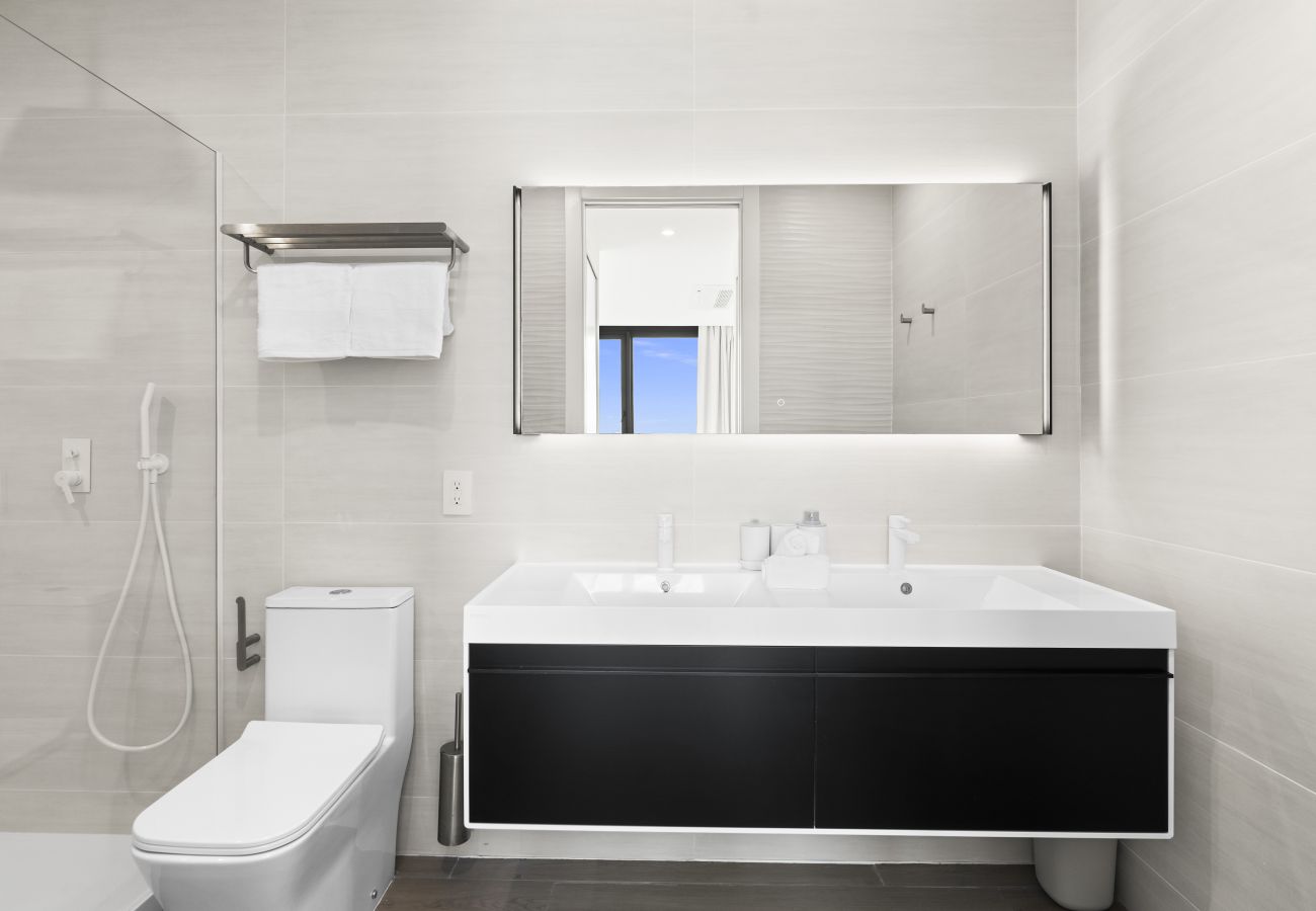 Apartment in Cupecoy - B-1702 2 bedroom unit with balcony ocean view