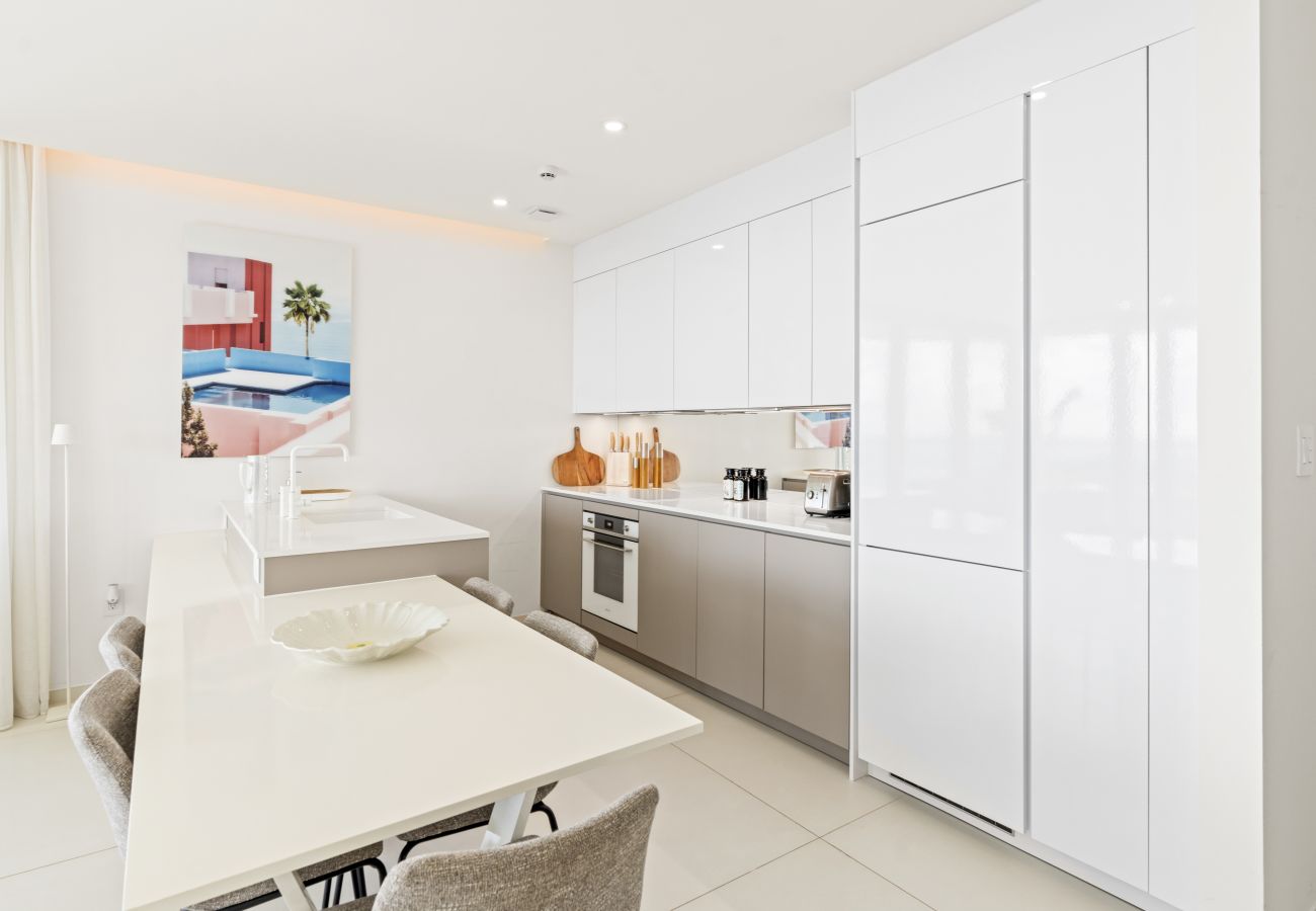 Apartment in Cupecoy - Rare 3-Bedroom Oceanview on a High Floor