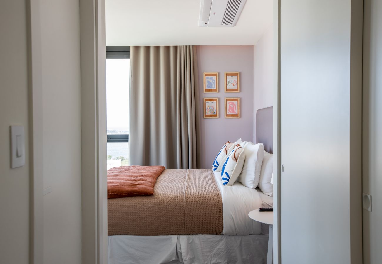 Apartment in Cupecoy - High-Floor 2BR apartment with stunning oceanview