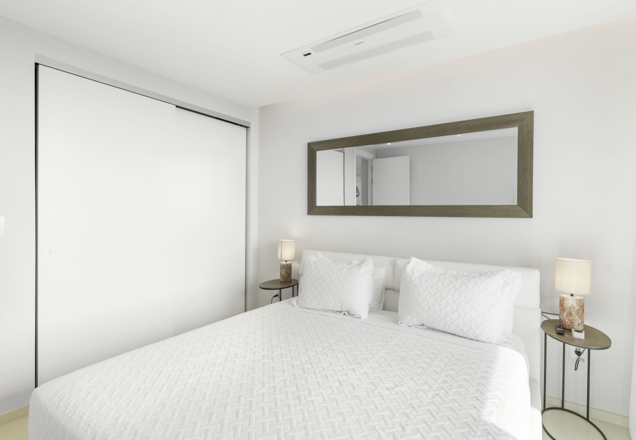 Flat in Cupecoy - High-Floor Central Unit Tower A