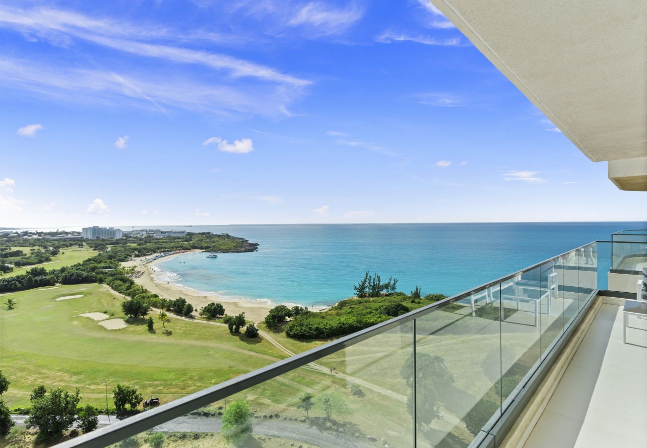 Flat in Cupecoy - High-Floor Central Unit Tower A