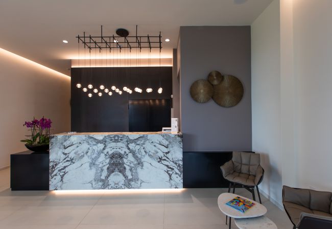 Apartment in Cupecoy - A-501 Stunning three bedroom overlooking Mullet Ba Apartment in Cupecoy - A-501 Stunning three bedroom overlooking Mullet Ba