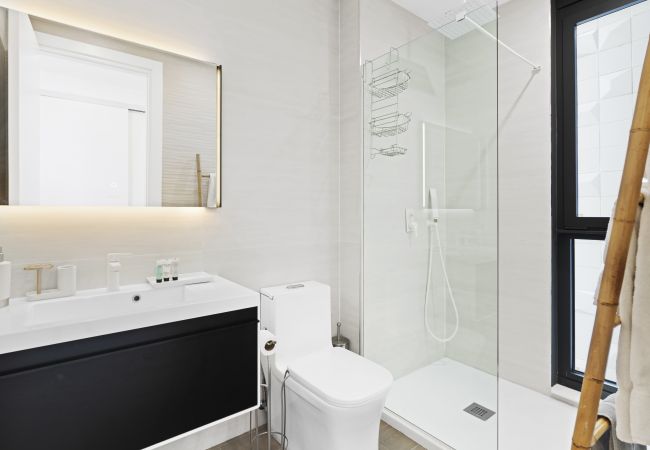 Apartment in Cupecoy - A-501 Stunning three bedroom overlooking Mullet Ba Apartment in Cupecoy - A-501 Stunning three bedroom overlooking Mullet Ba