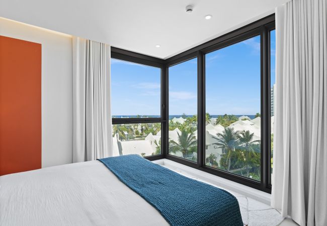 Apartment in Cupecoy - A-501 Stunning three bedroom overlooking Mullet Ba Apartment in Cupecoy - A-501 Stunning three bedroom overlooking Mullet Ba