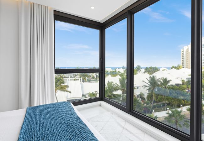 Apartment in Cupecoy - A-501 Stunning three bedroom overlooking Mullet Ba Apartment in Cupecoy - A-501 Stunning three bedroom overlooking Mullet Ba