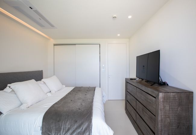 Apartment in Cupecoy - A-304 Beautiful one bedroom overlooking Mullet Bay Apartment in Cupecoy - A-304 Beautiful one bedroom overlooking Mullet Bay