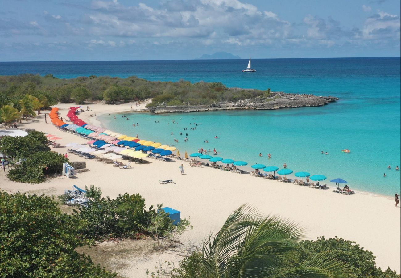 Apartment in Cupecoy - A-1102 Spacious and modern two bedroom with oceanv