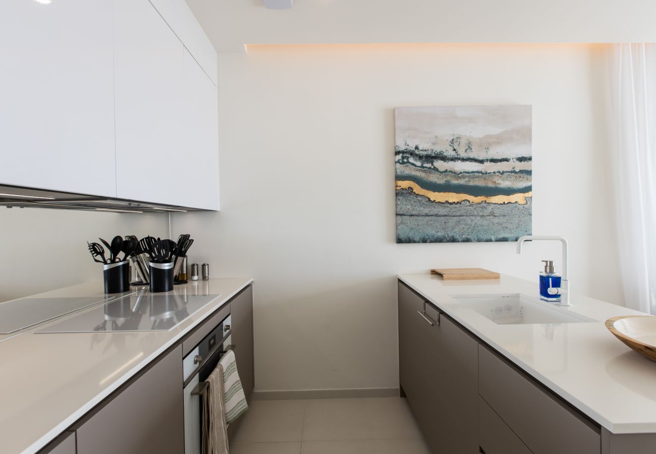 Apartment in Cupecoy - A-1004 Splendid 2 bedroom Ocean corner view