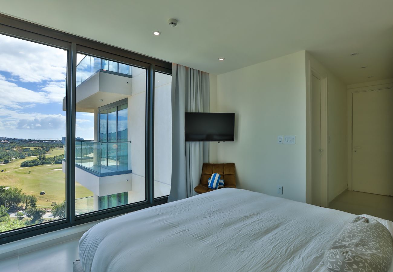 Apartment in Cupecoy - A-1004 Splendid 2 bedroom Ocean corner view