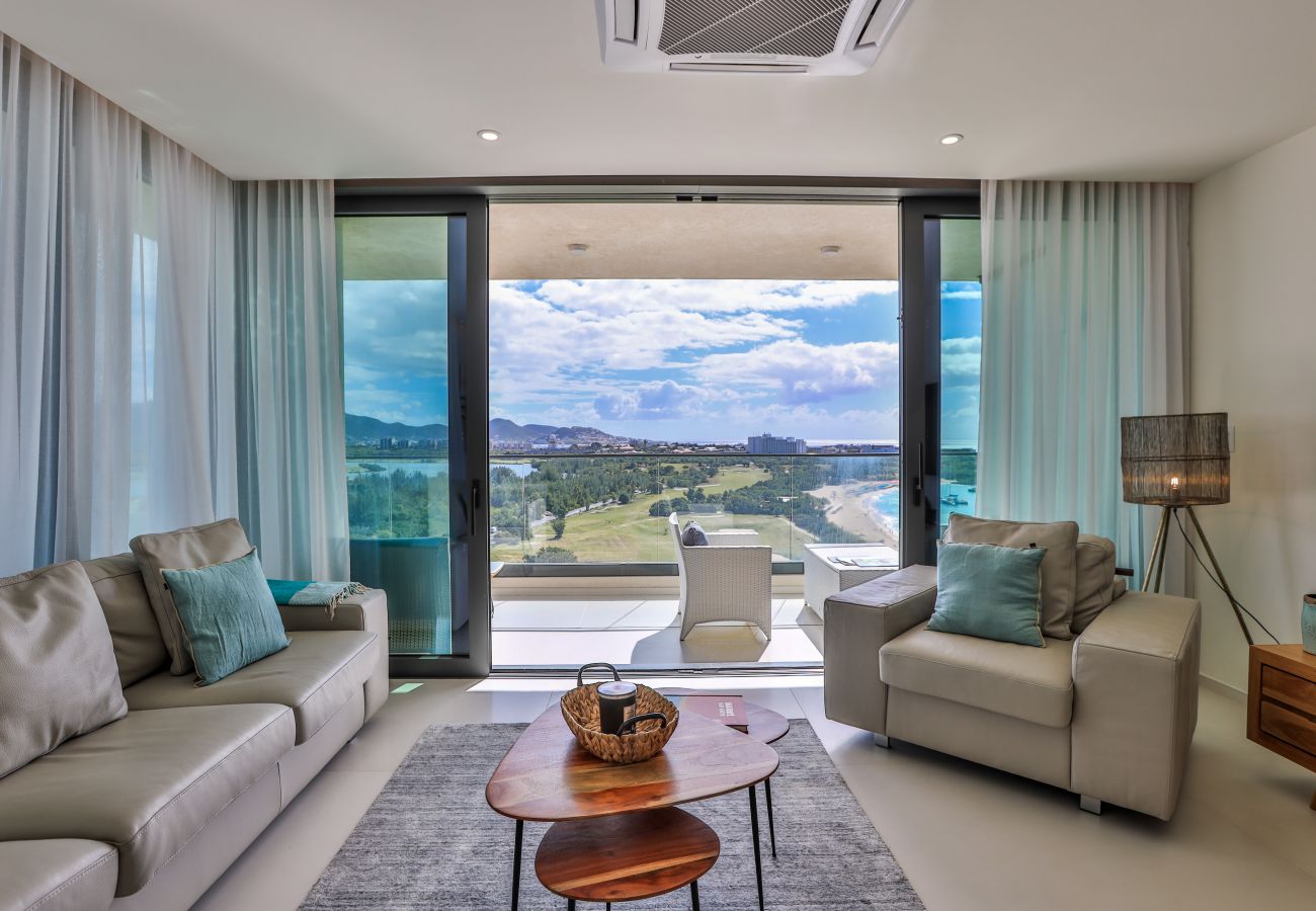 Apartment in Cupecoy - A-1004 Splendid 2 bedroom Ocean corner view
