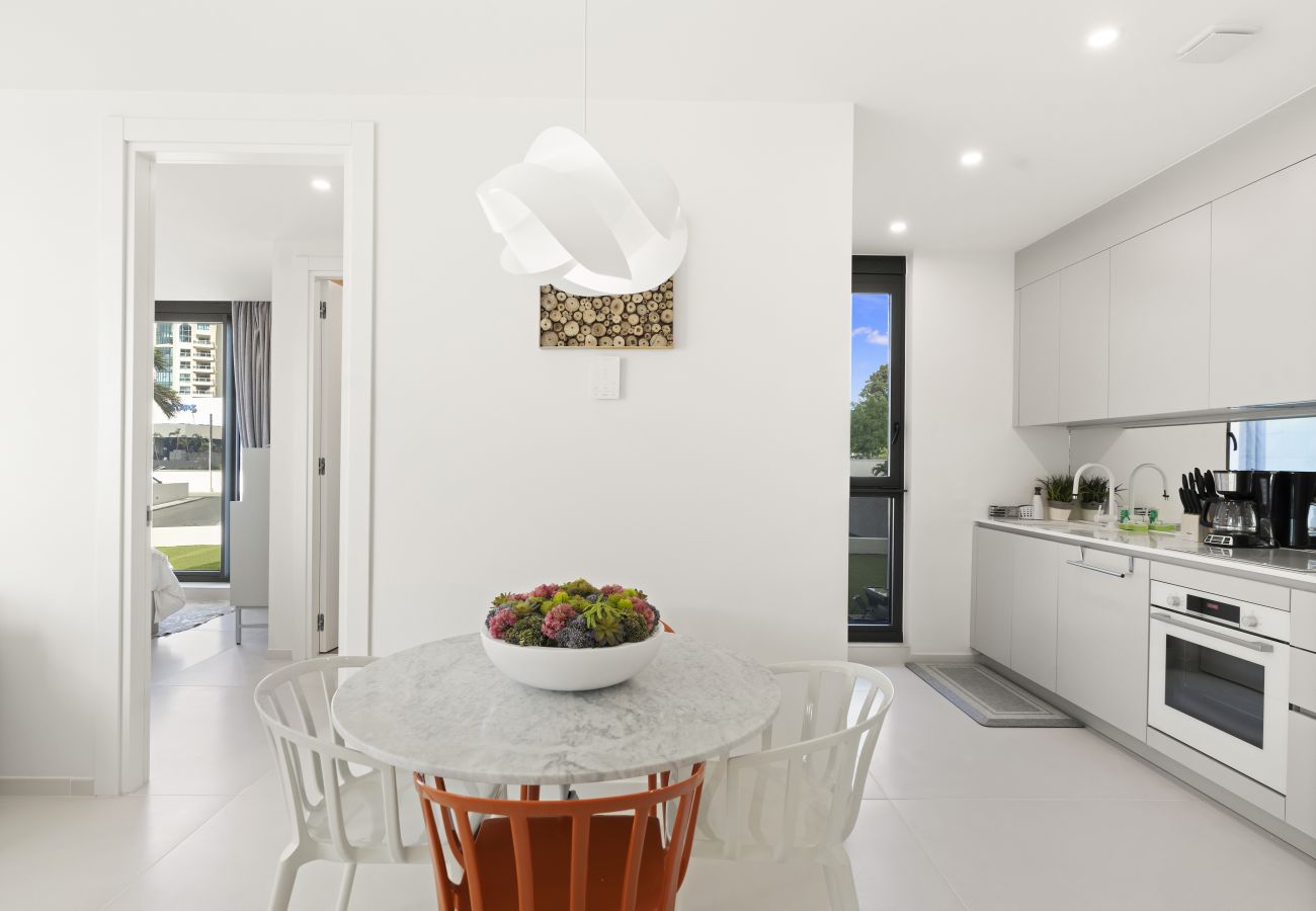 Apartment in Cupecoy - B-101 Beautiful one bedroom overlooking the pool