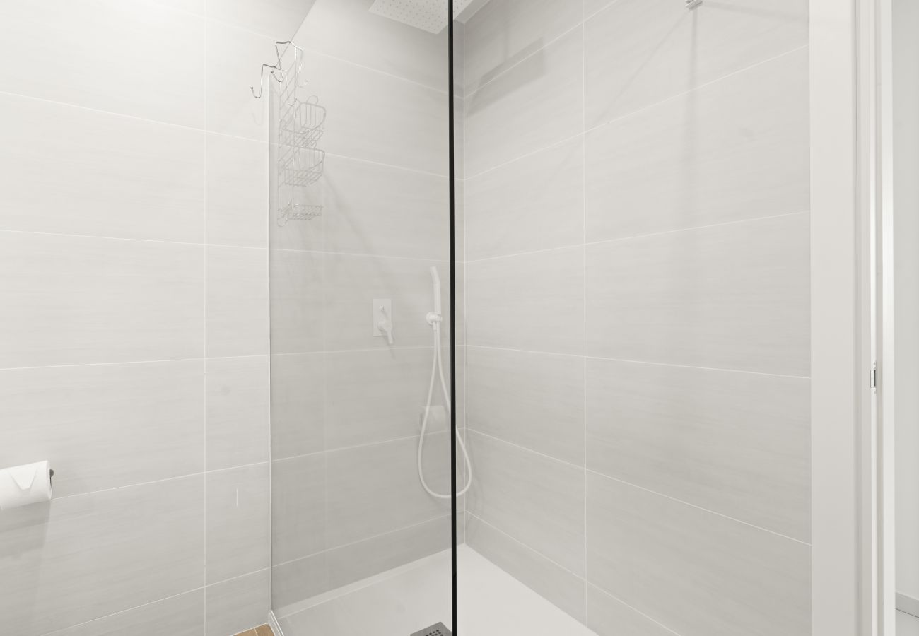 Apartment in Cupecoy - B-1004 Stunning corner apartment with spectacular