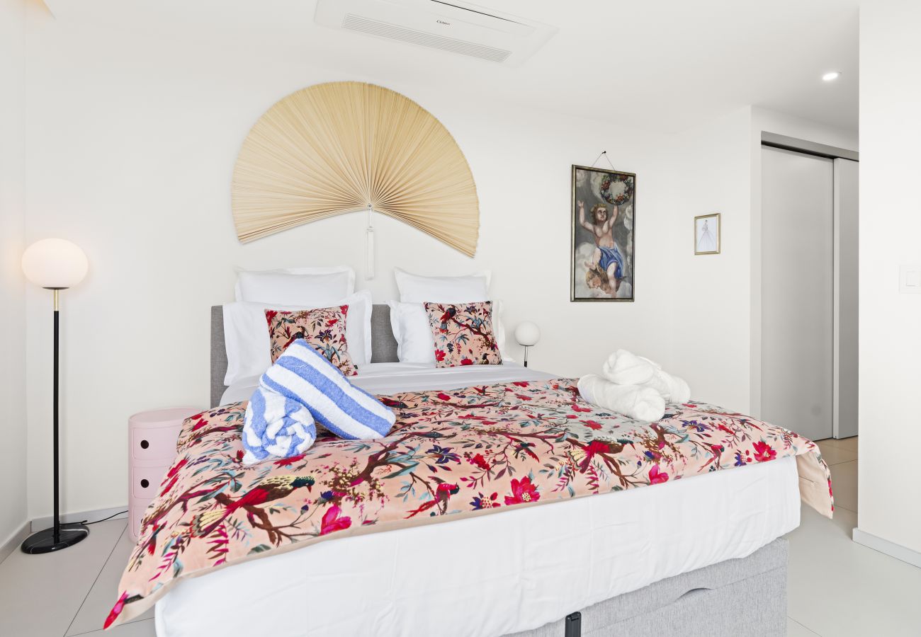 Apartment in Cupecoy - B-1101  Modern 2 bedroom unit