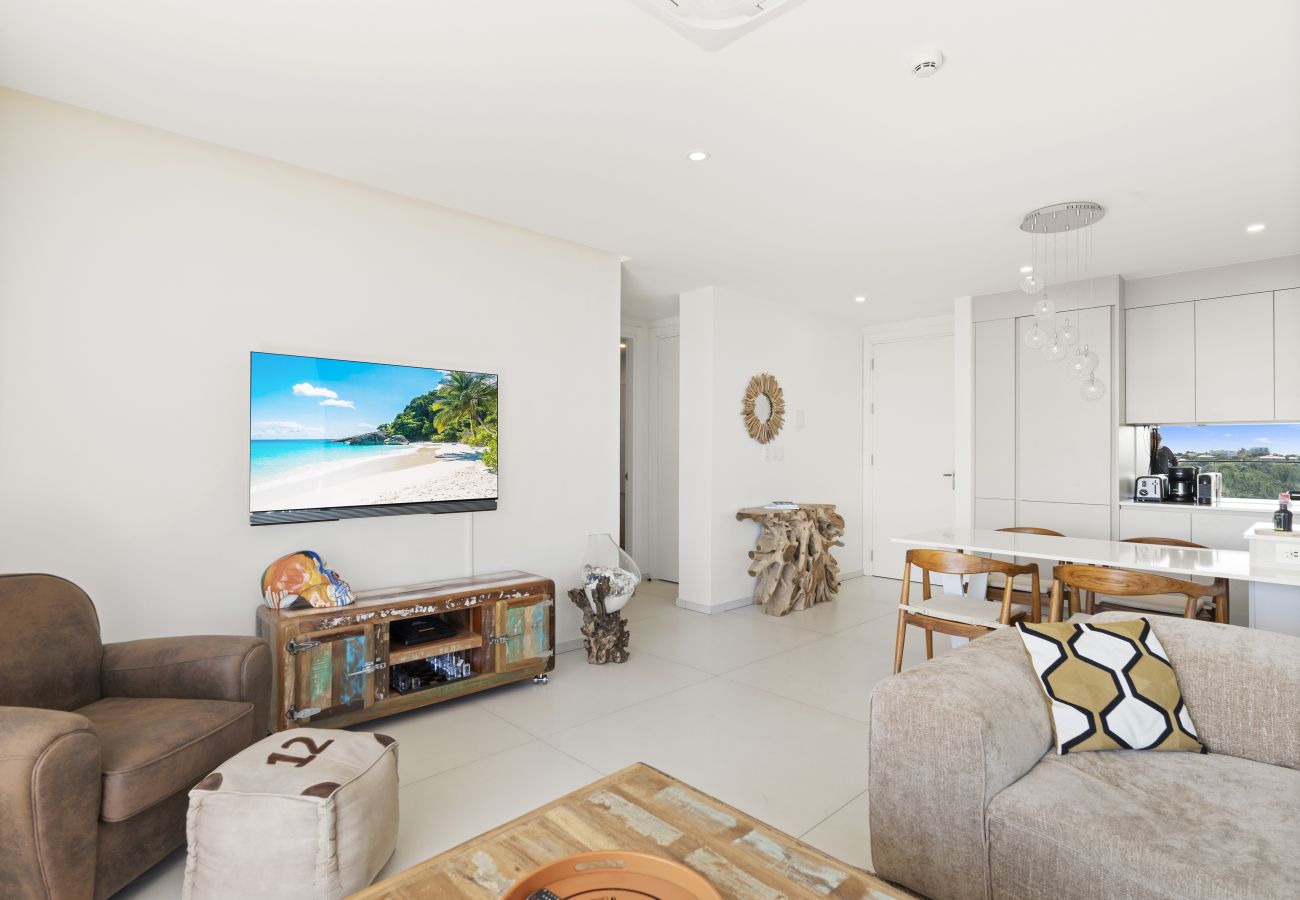 Apartment in Cupecoy - B-604 Stunning one bedroom corner unit
