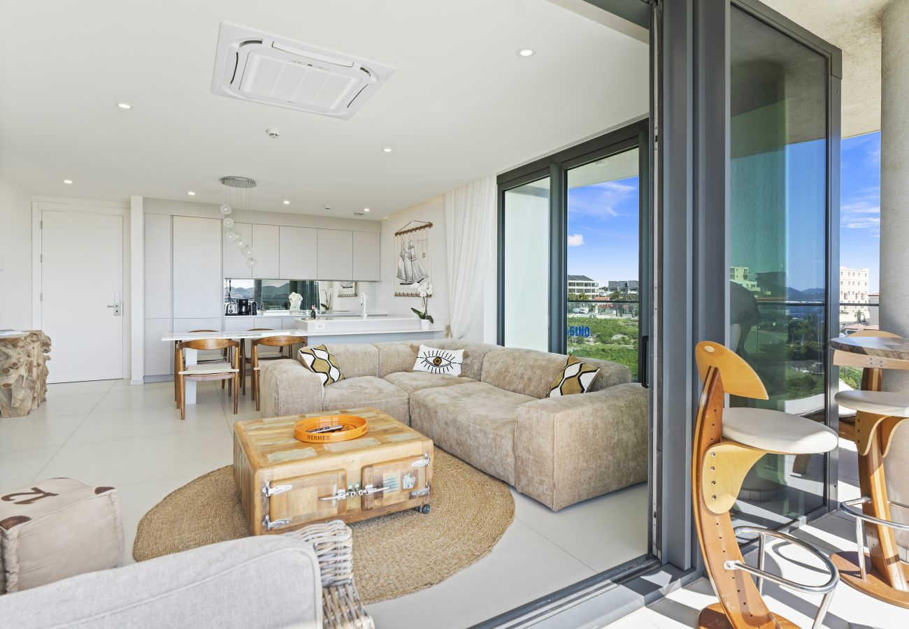 Apartment in Cupecoy - B-604 Stunning one bedroom corner unit