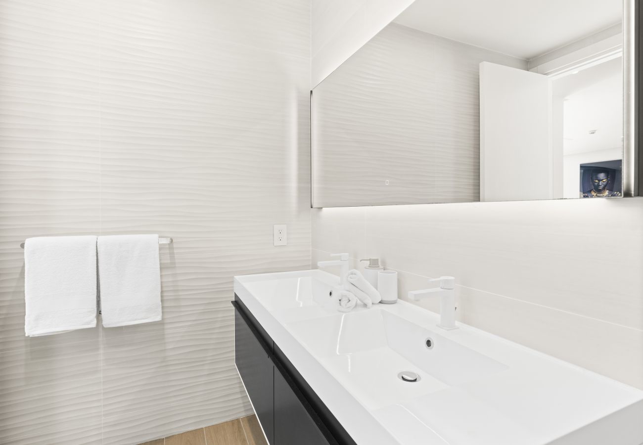 Apartment in Cupecoy - B-1702 Stunning ocean view 2 bedroom