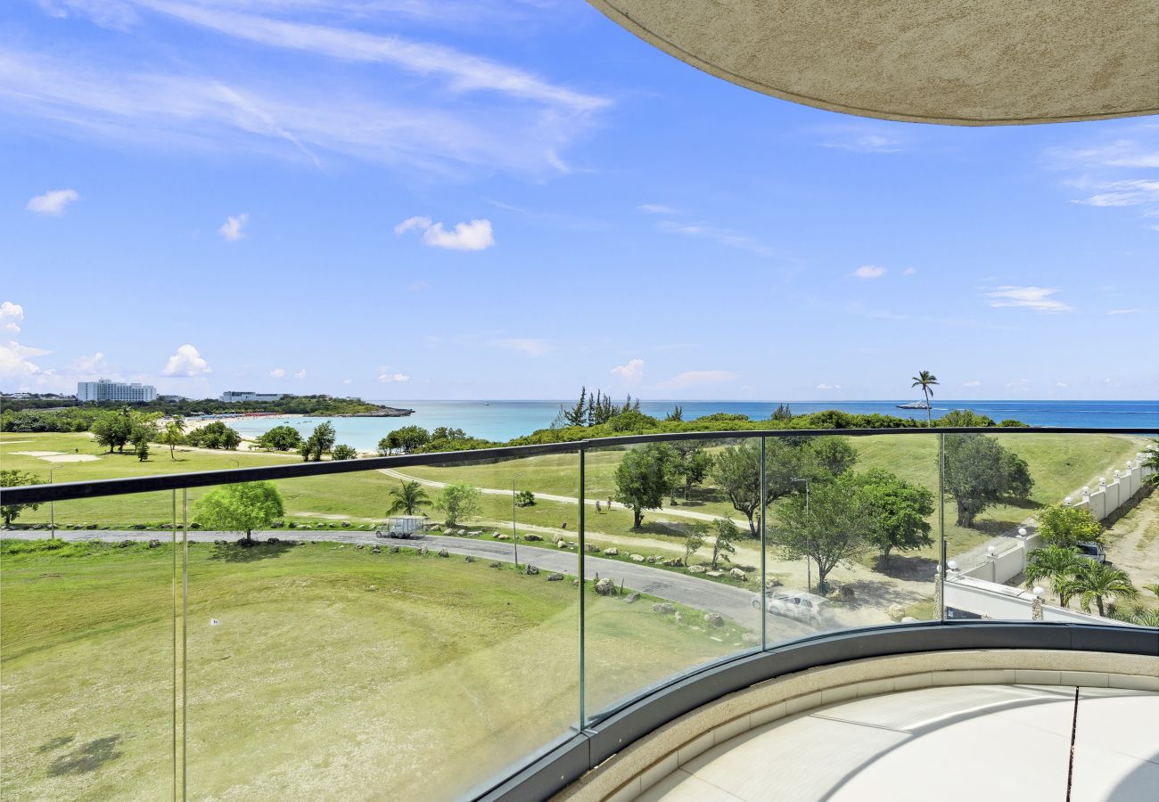 Apartment in Cupecoy - A-302 Beautiful 1 bedroom with corner balcony