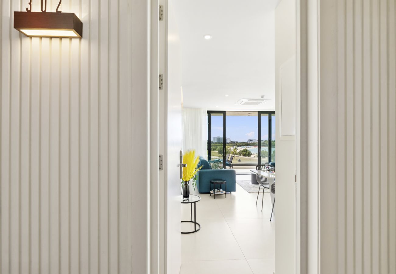 Apartment in Cupecoy - A-302 Beautiful 1 bedroom with corner balcony