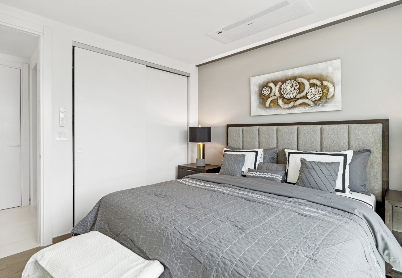 Apartment in Cupecoy - A-302 Beautiful 1 bedroom with corner balcony