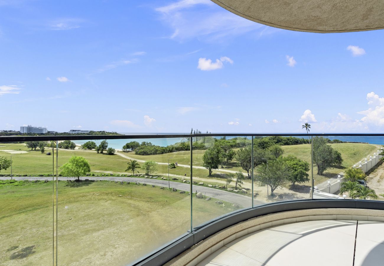 Apartment in Cupecoy - A-302 Beautiful 1 bedroom with corner balcony
