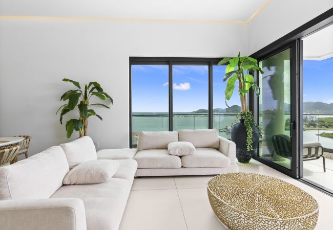 Apartment in Cupecoy - B-1902 Stunning 3 Bd sub-penthouse corner balcony Apartment in Cupecoy - B-1902 Stunning 3 Bd sub-penthouse corner balcony