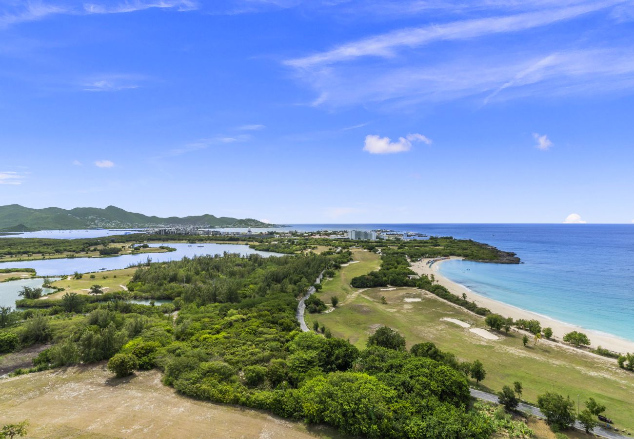 Apartment in Cupecoy - B-1902 Stunning 3 Bd sub-penthouse corner balcony