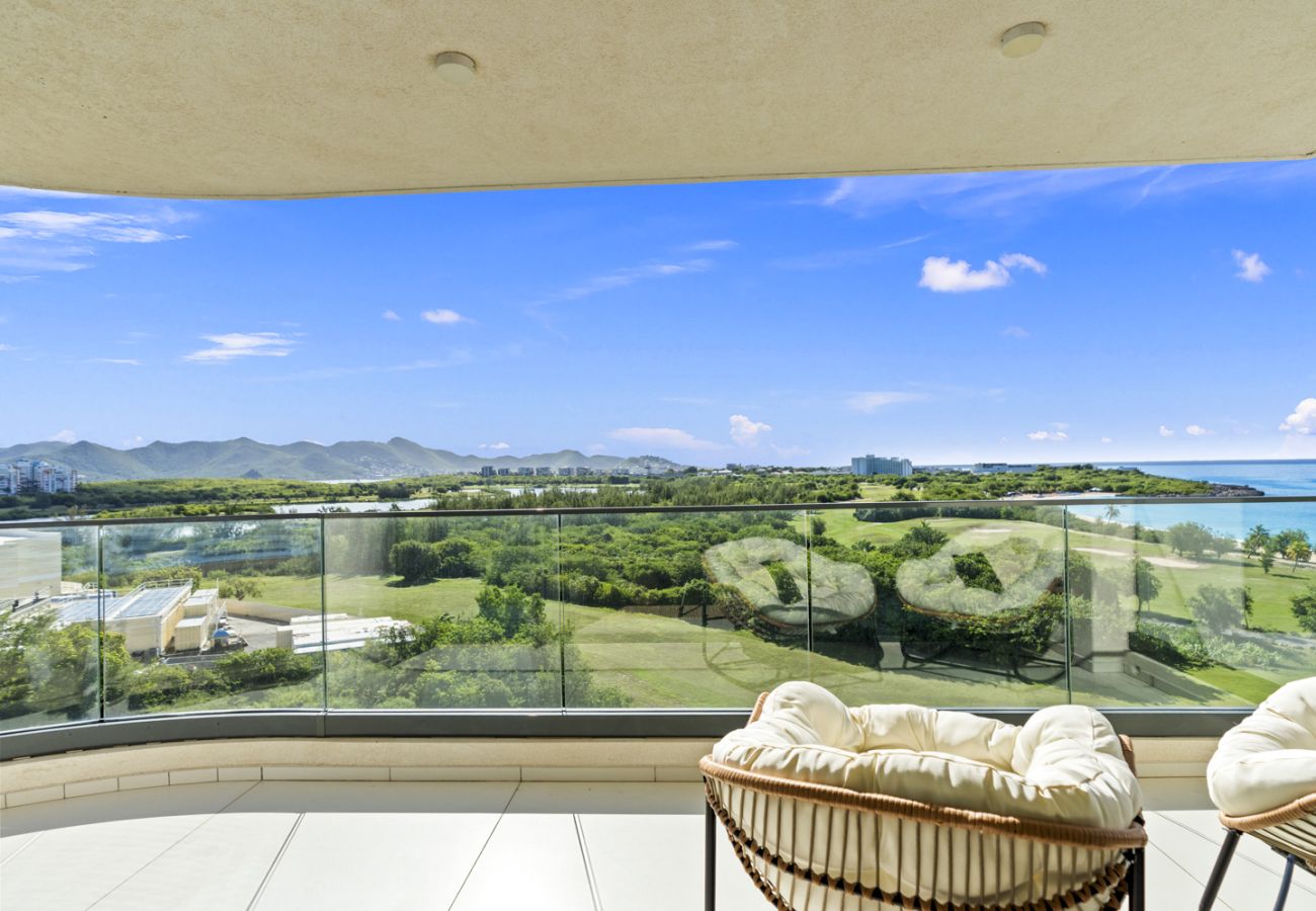 Apartment in Cupecoy - B-704 Stunning one bedroom corner balcony